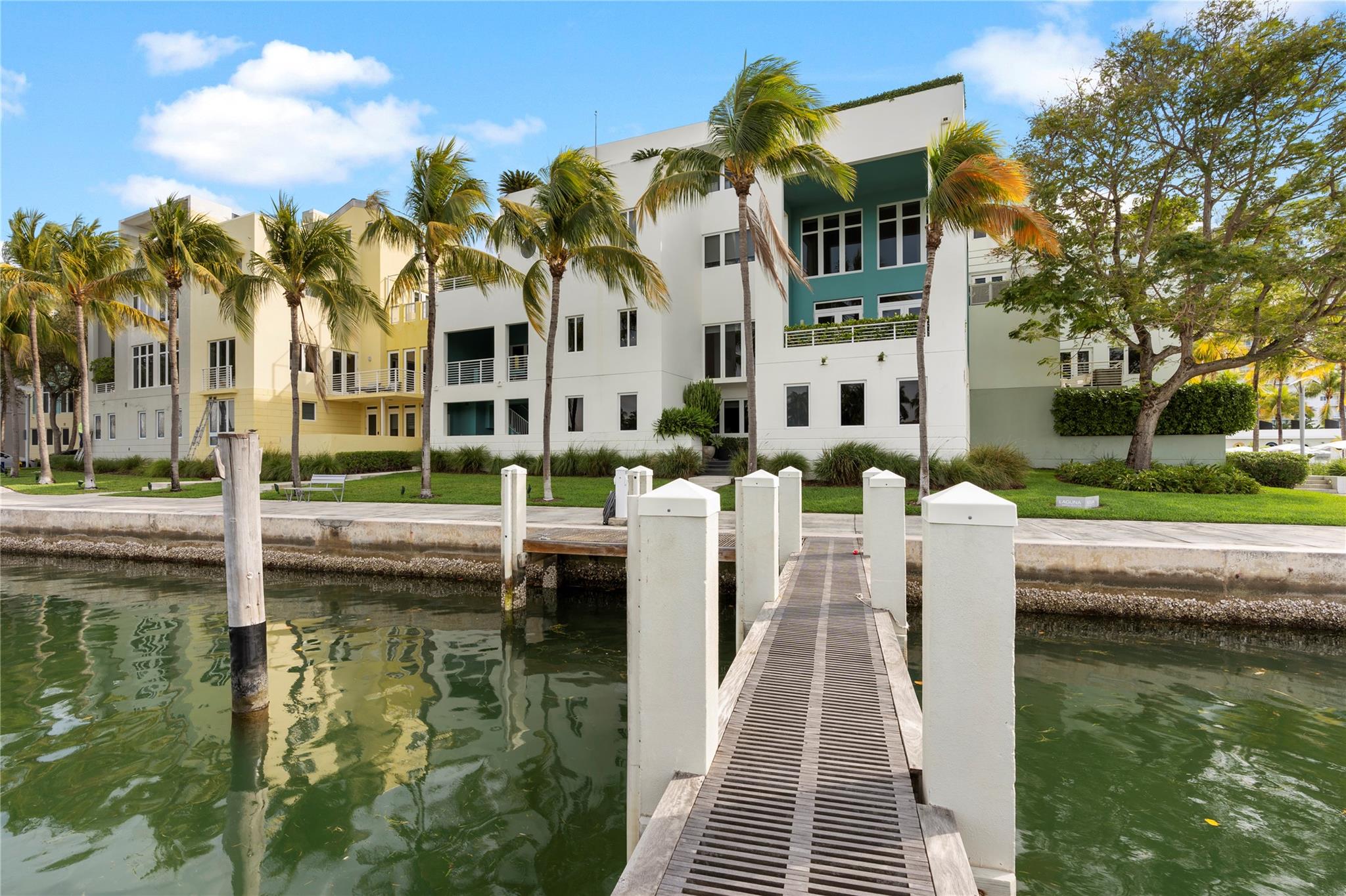 AQUA AT ALLISON ISLAND - Residential