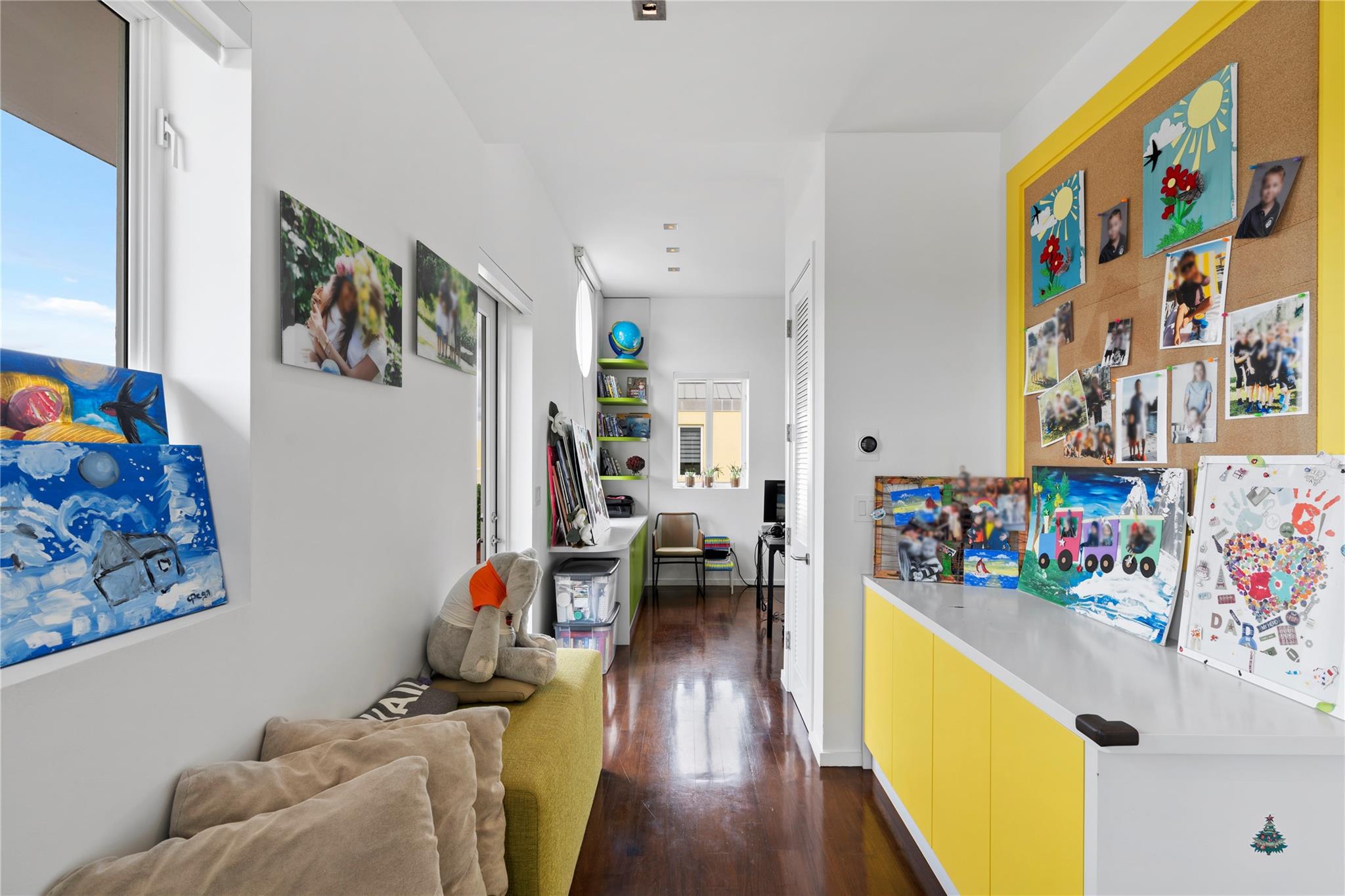 AQUA AT ALLISON ISLAND - Residential