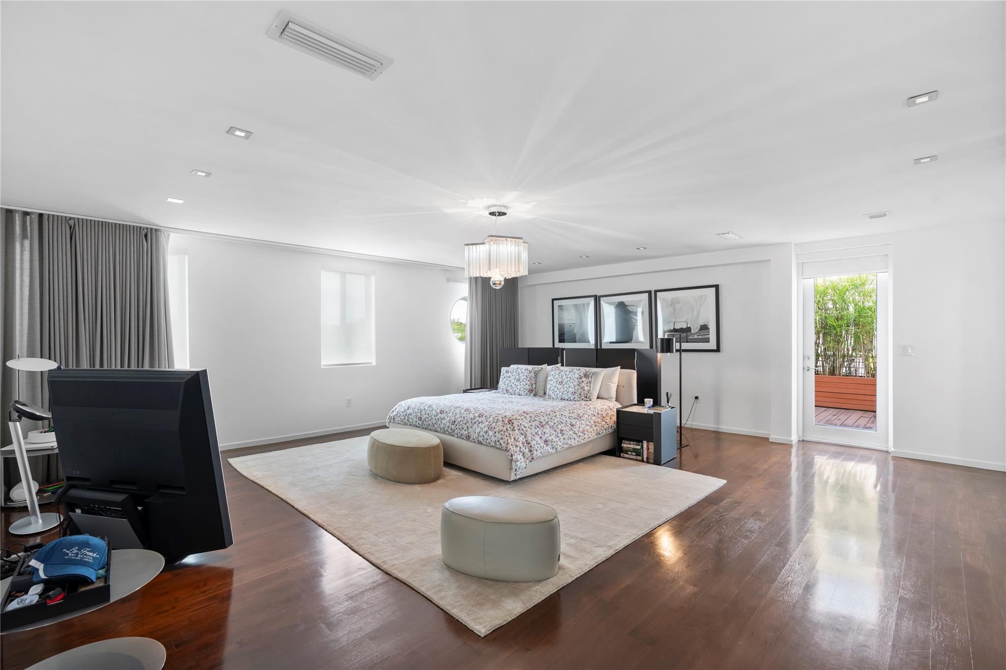 AQUA AT ALLISON ISLAND - Residential