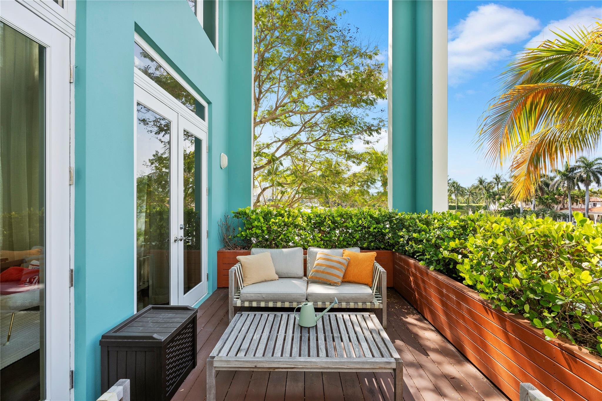 AQUA AT ALLISON ISLAND - Residential