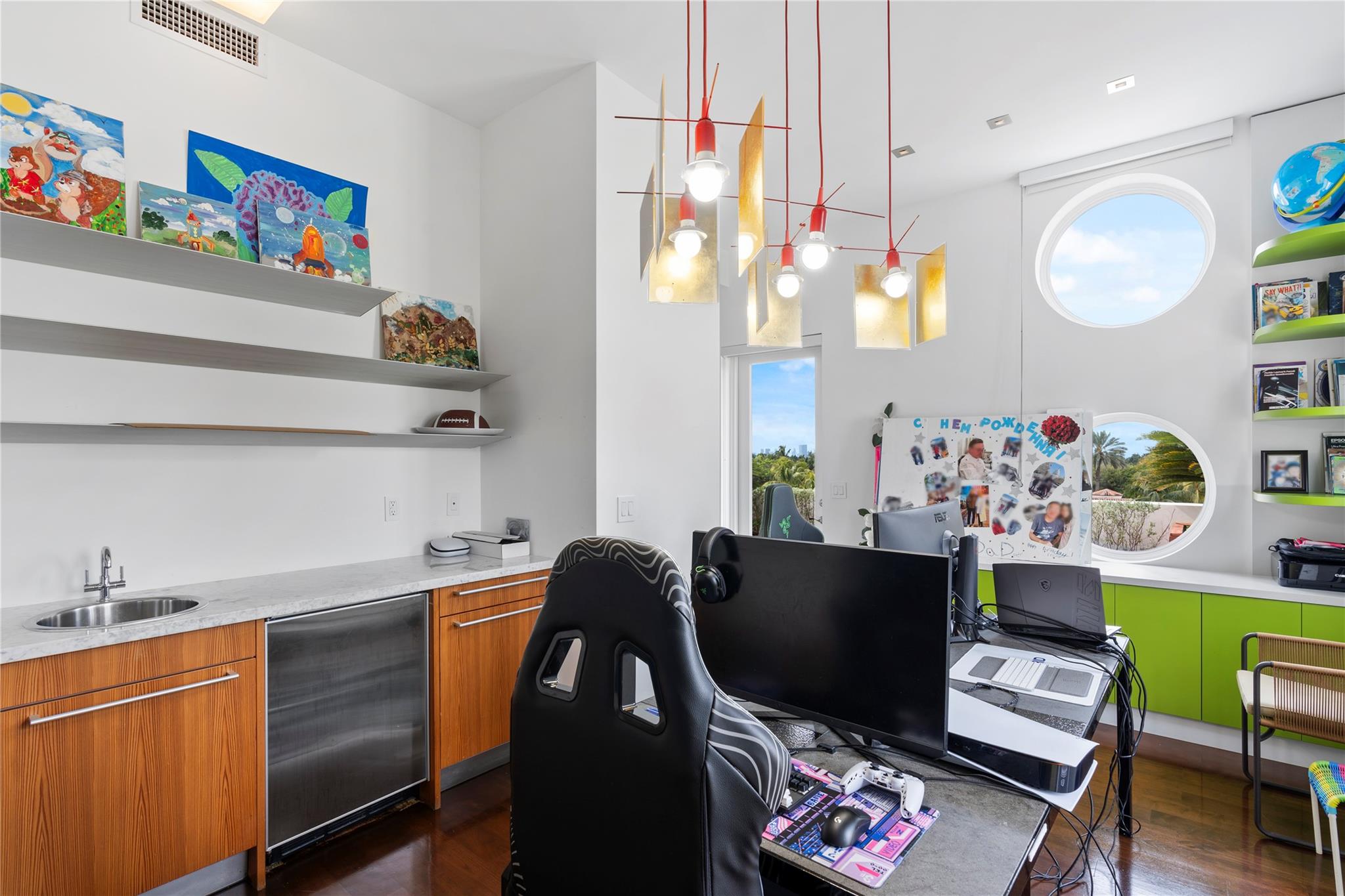 AQUA AT ALLISON ISLAND - Residential