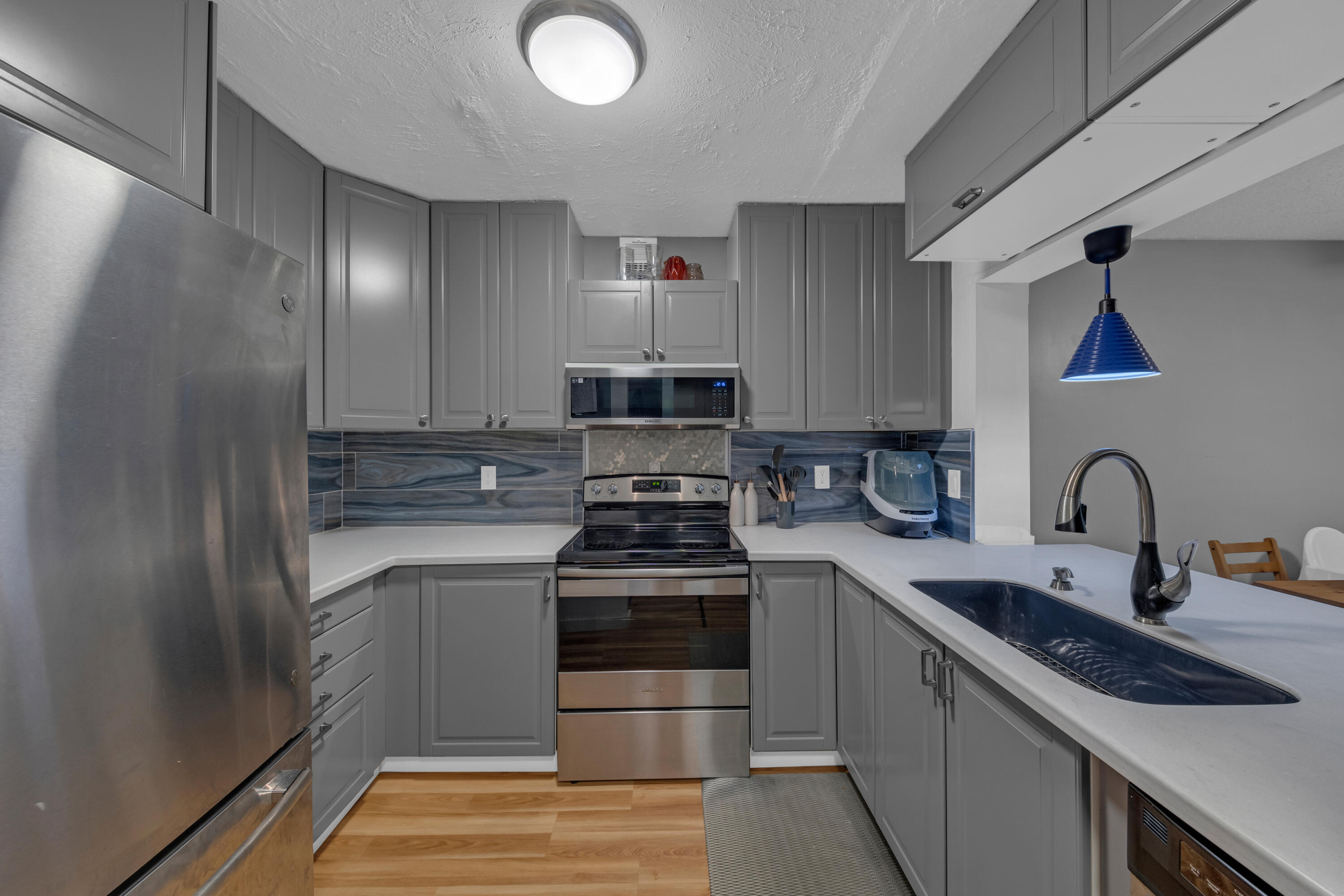 301 N Pine Island Road 101