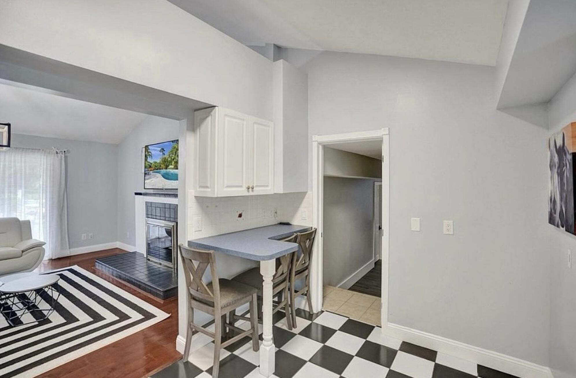 Little Ranches - Residential Lease