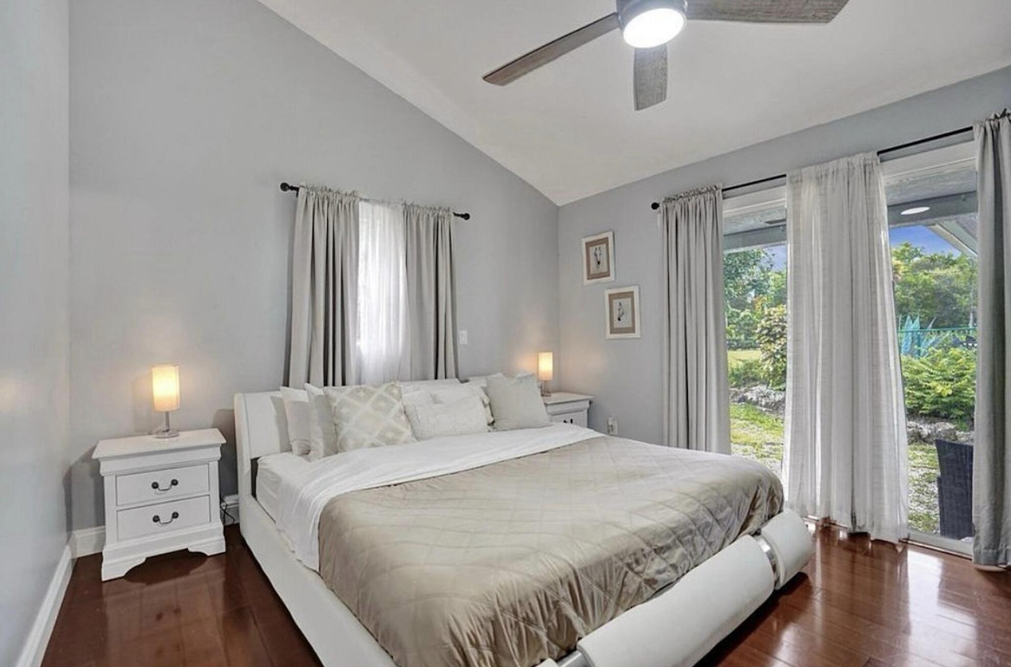 Little Ranches - Residential Lease