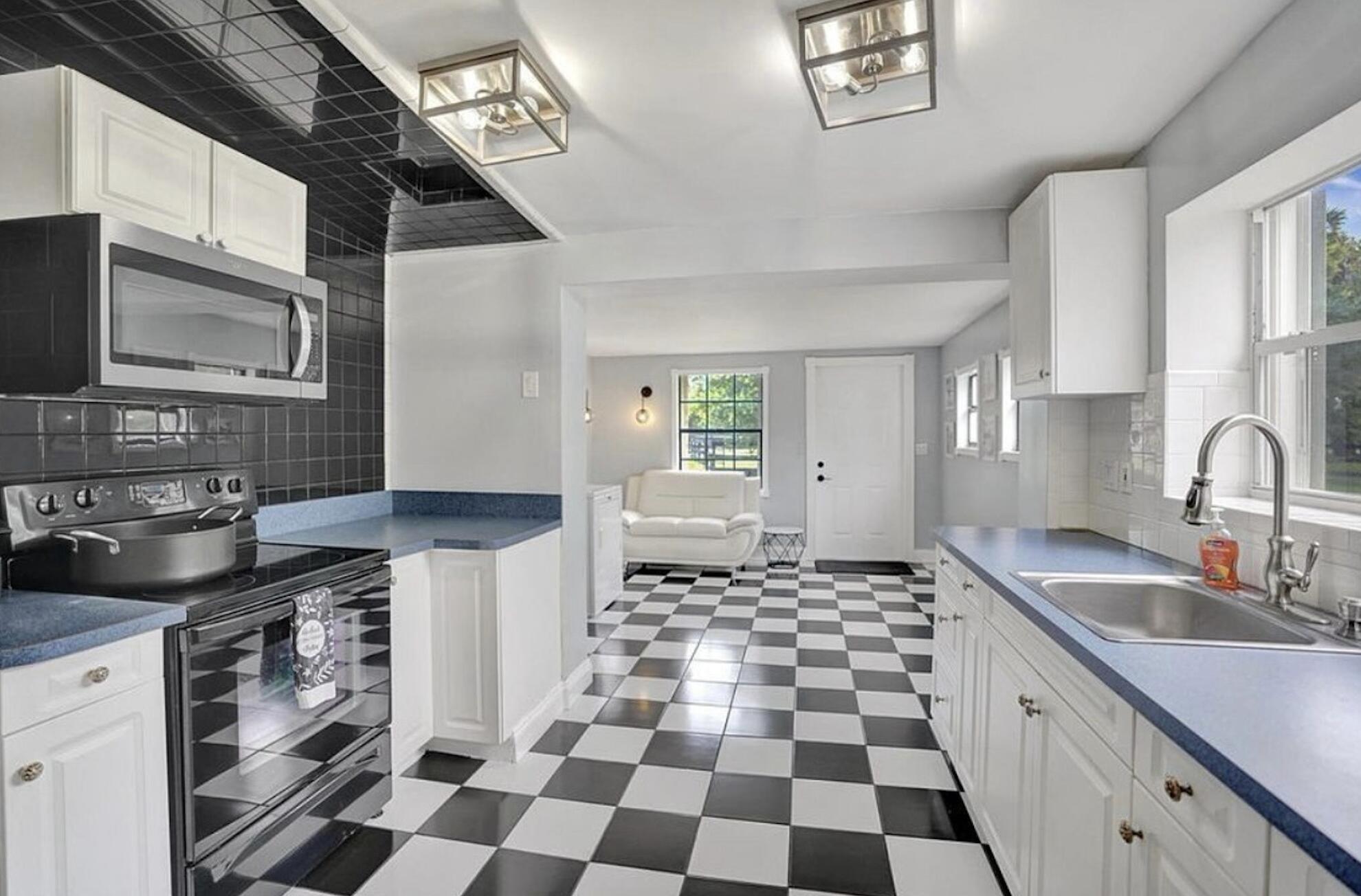 Little Ranches - Residential Lease