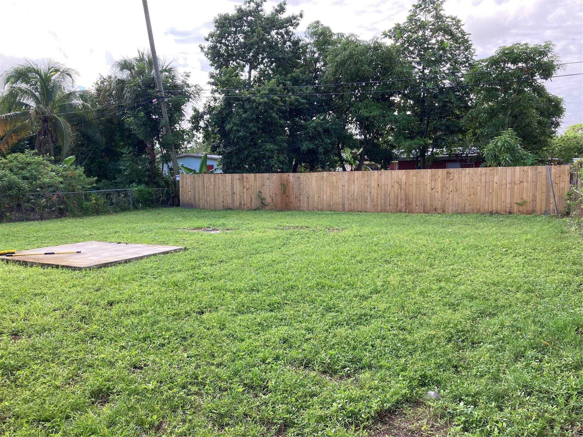 Lauderdale Manors Amd Res - Residential