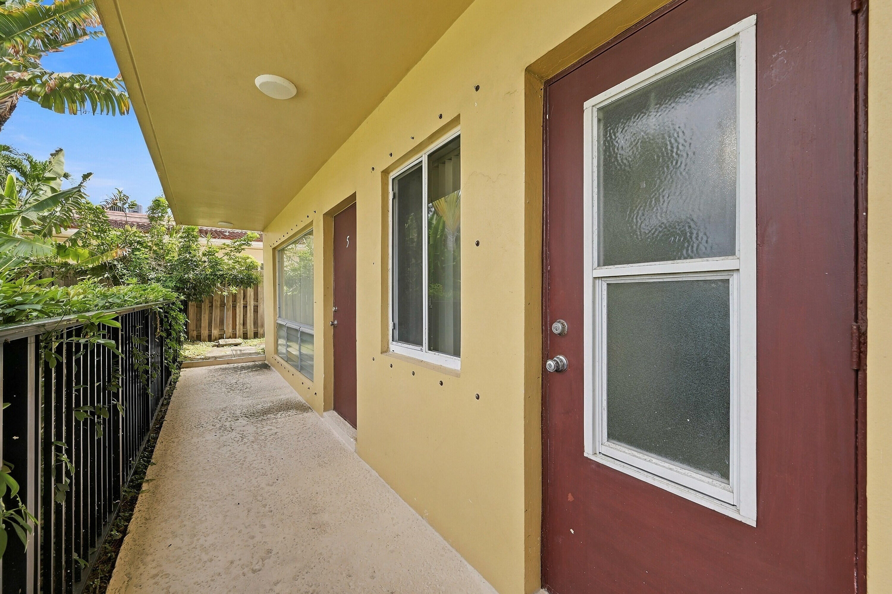 2190 SE 5TH Street 5-B