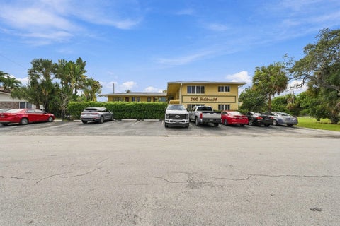 Tiny photo for 2190 SE 5TH Street #5-B, Pompano Beach, FL 33062 (MLS # B26089334)