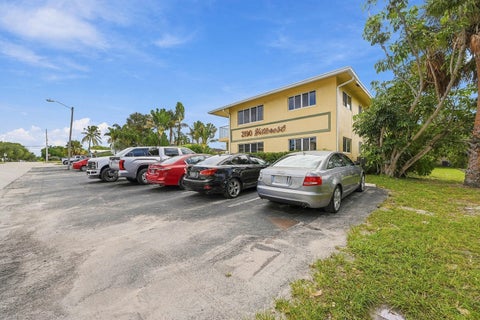 Photo of 2190 SE 5TH Street #5-B, Pompano Beach, FL 33062 (MLS # B26089334)