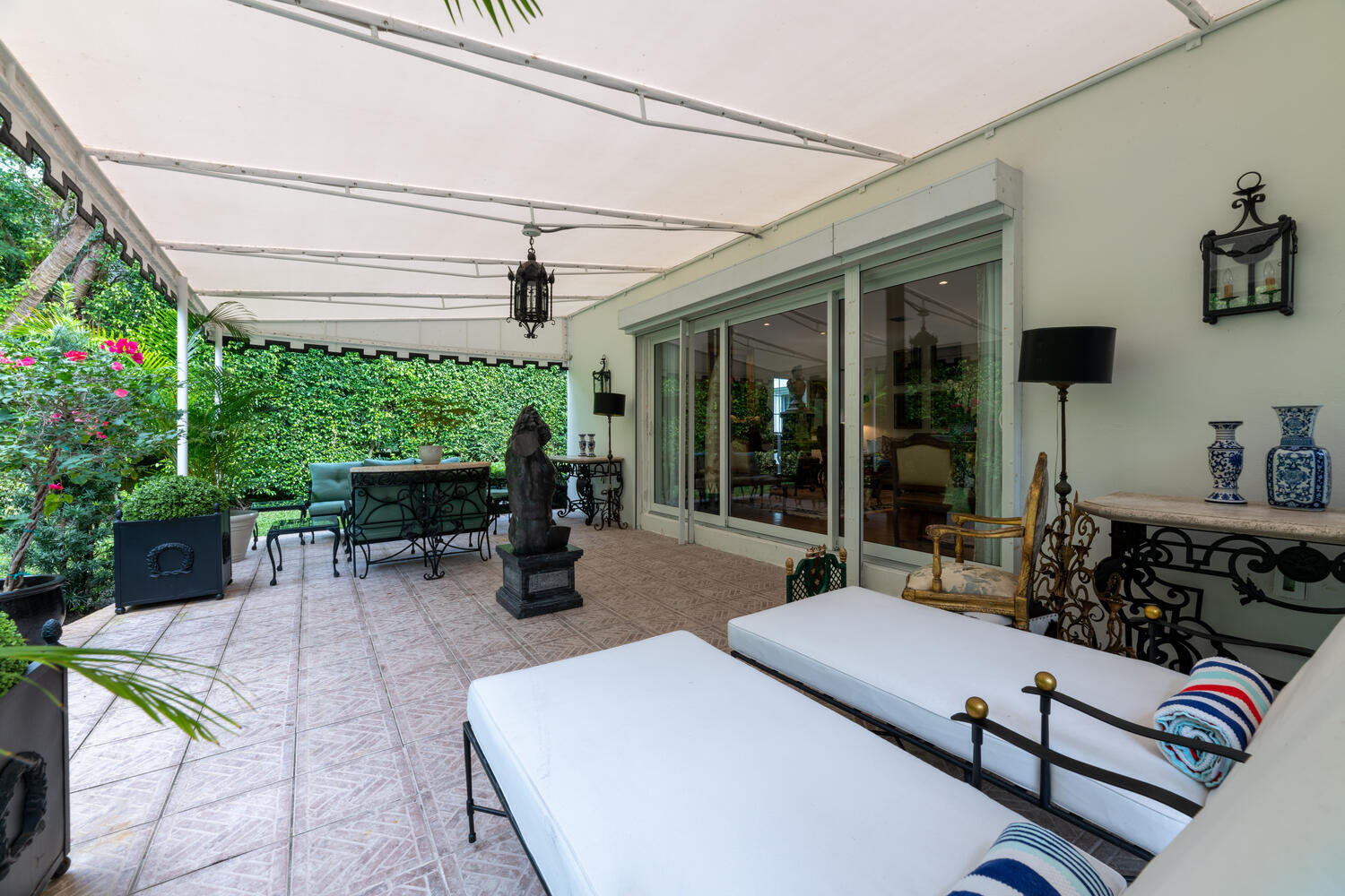 Tropic Isle - Residential