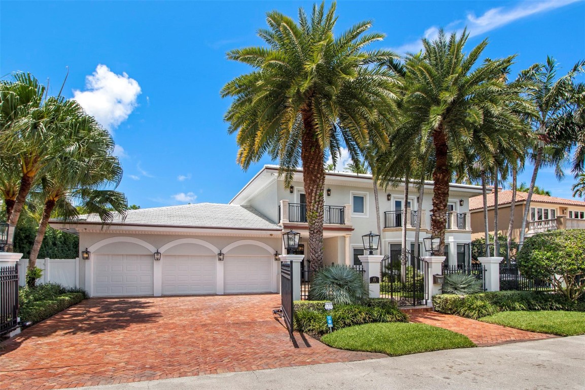 Las Olas Isles - Residential