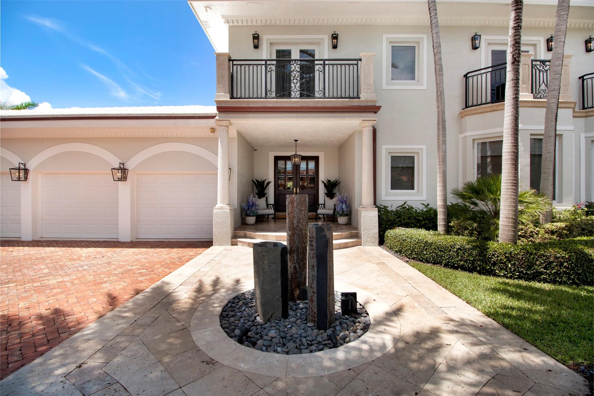 Las Olas Isles - Residential