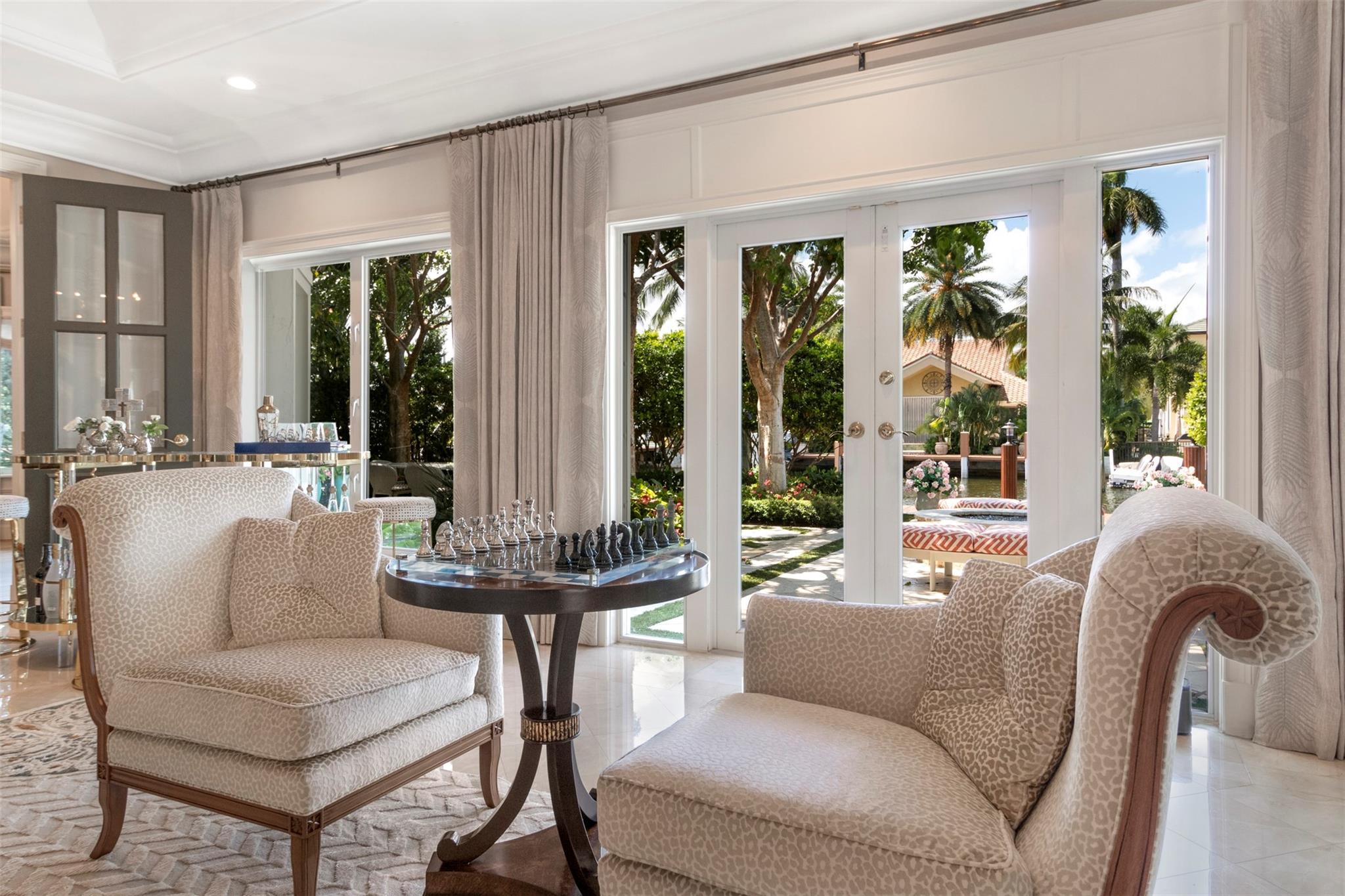 Las Olas Isles - Residential