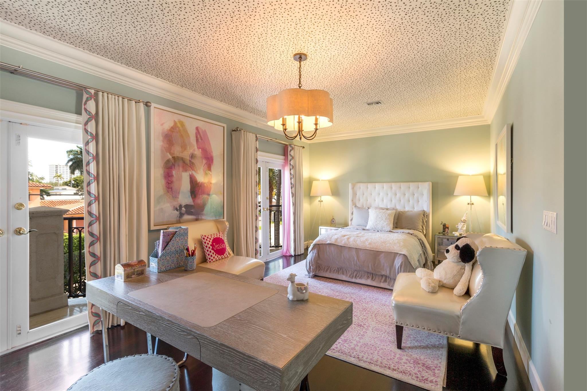 Las Olas Isles - Residential