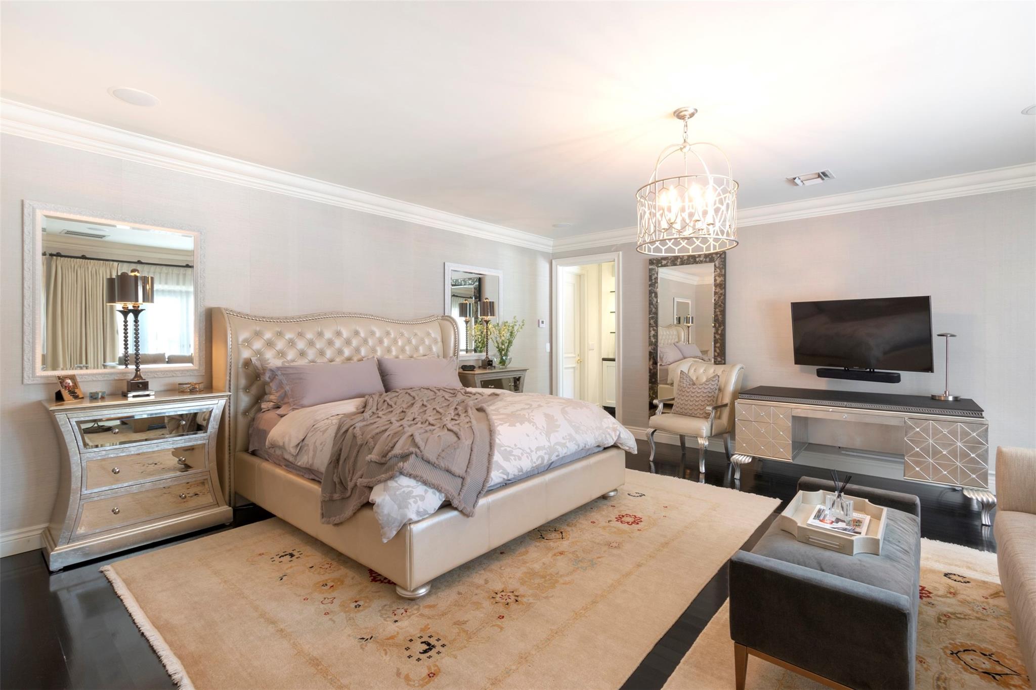 Las Olas Isles - Residential