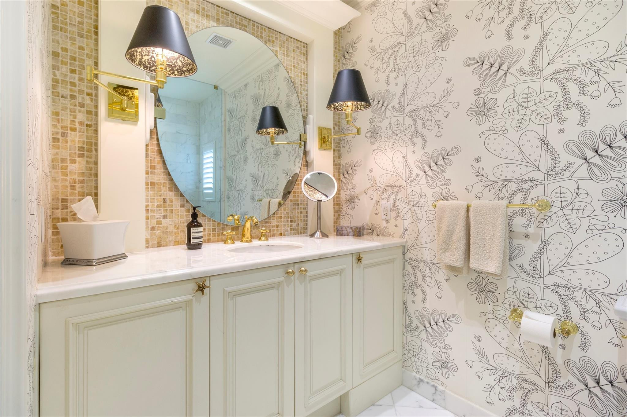 Las Olas Isles - Residential