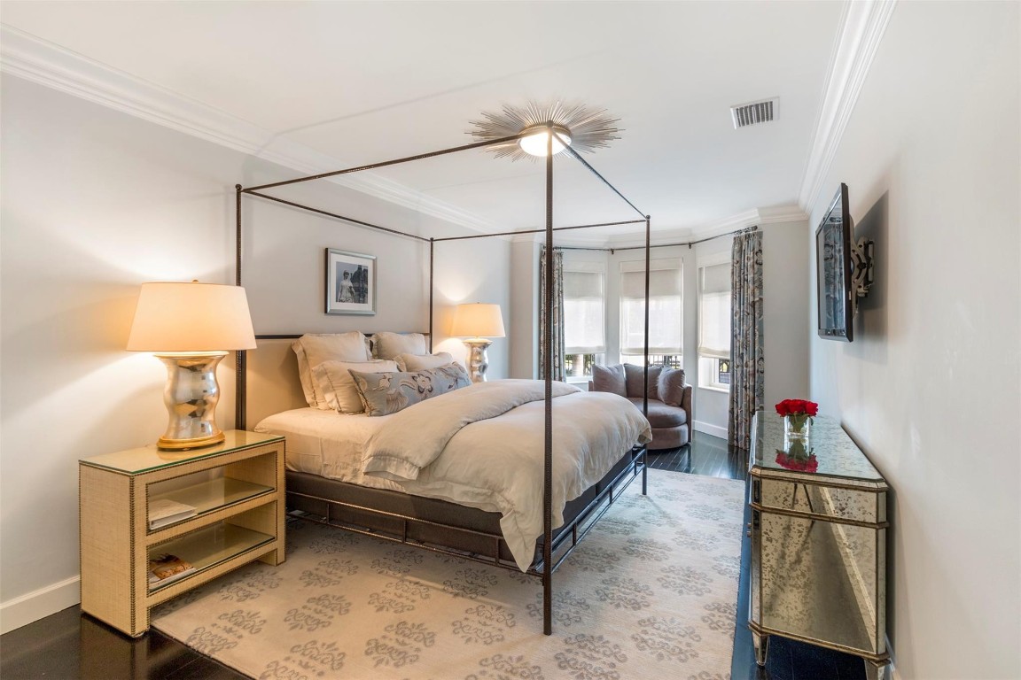 Las Olas Isles - Residential