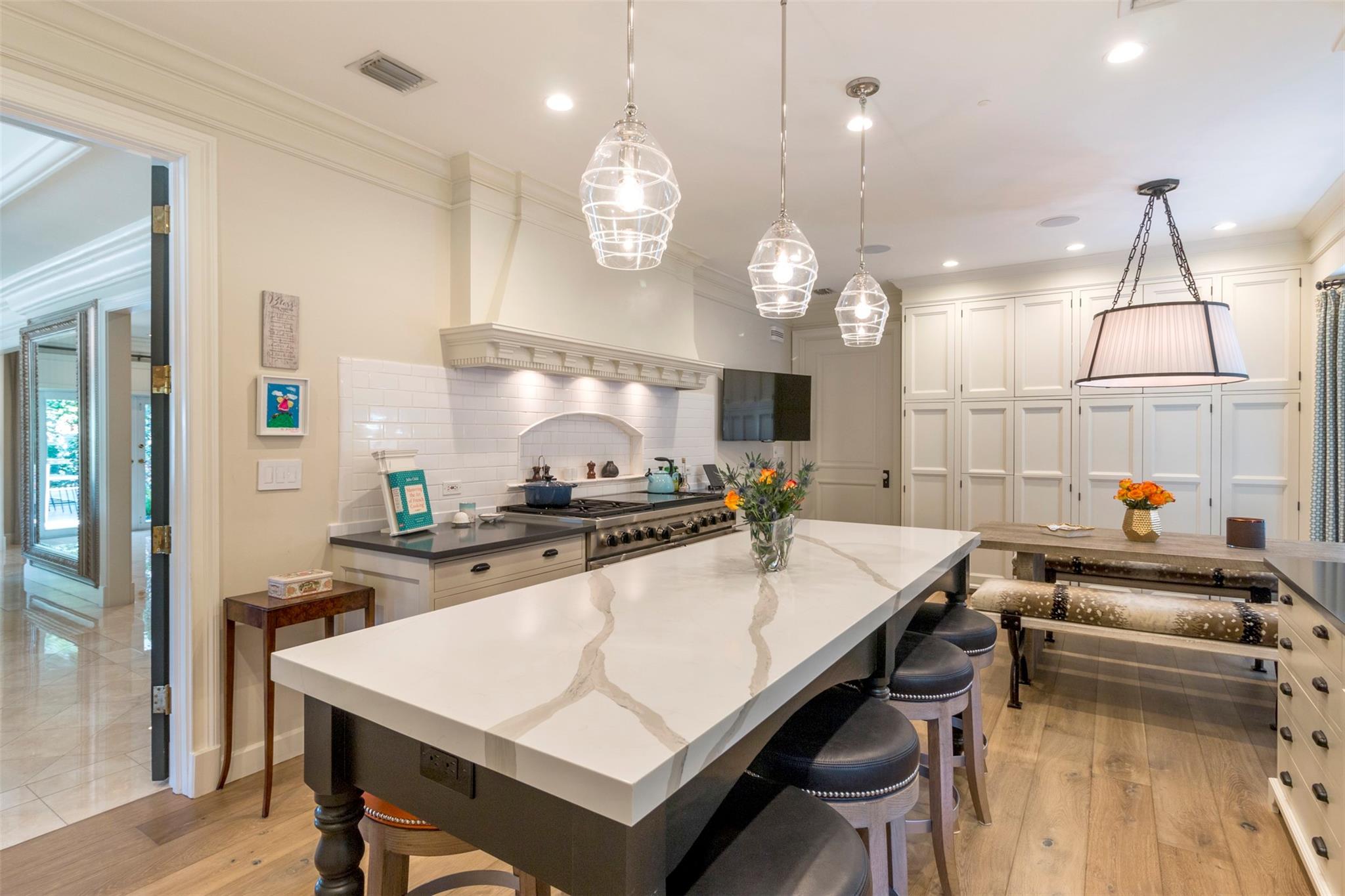 15 PELICAN DR
