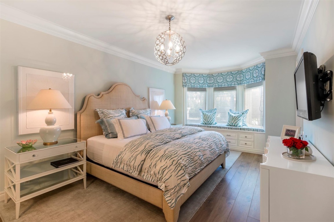 Las Olas Isles - Residential