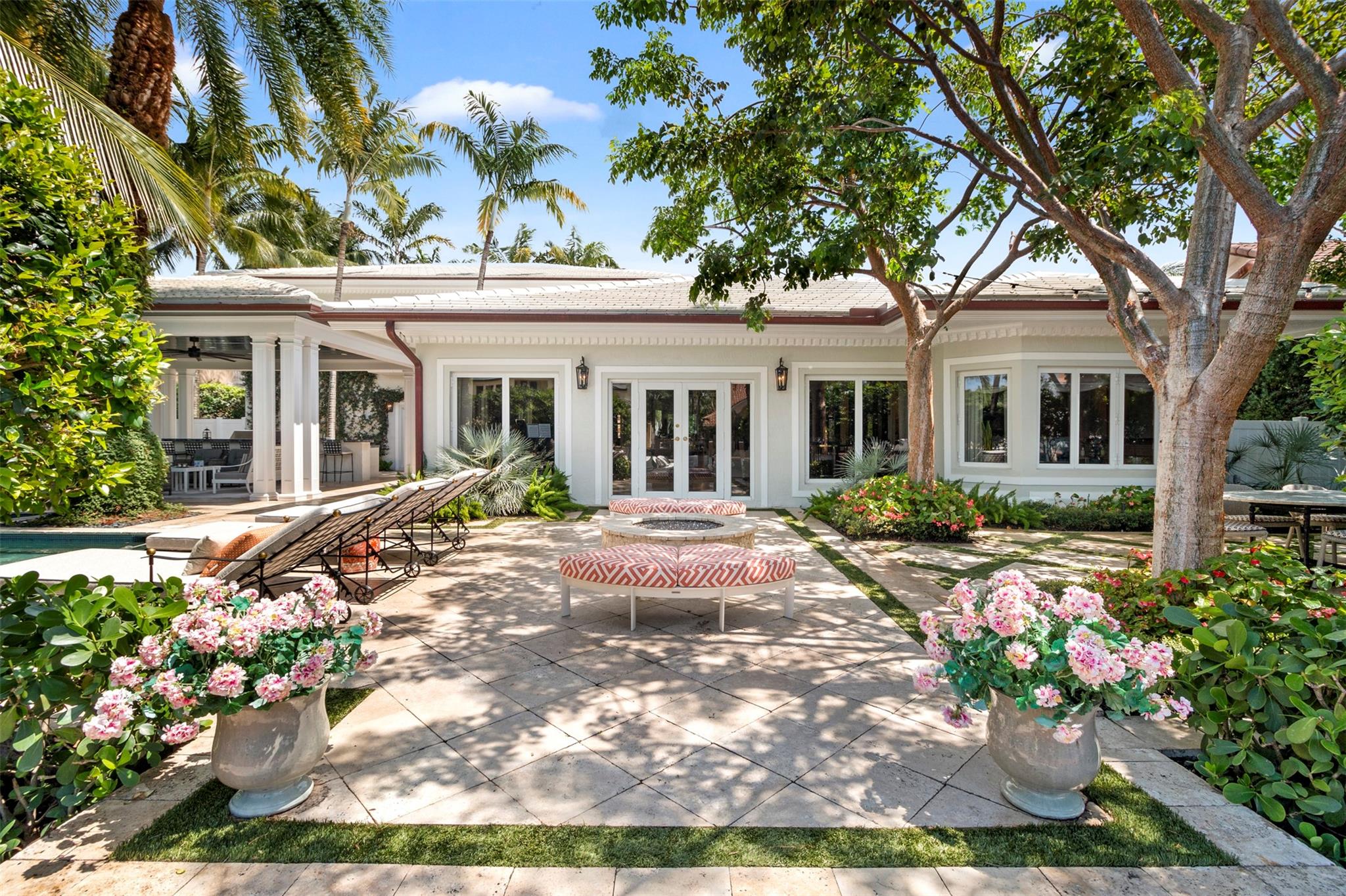 Las Olas Isles - Residential