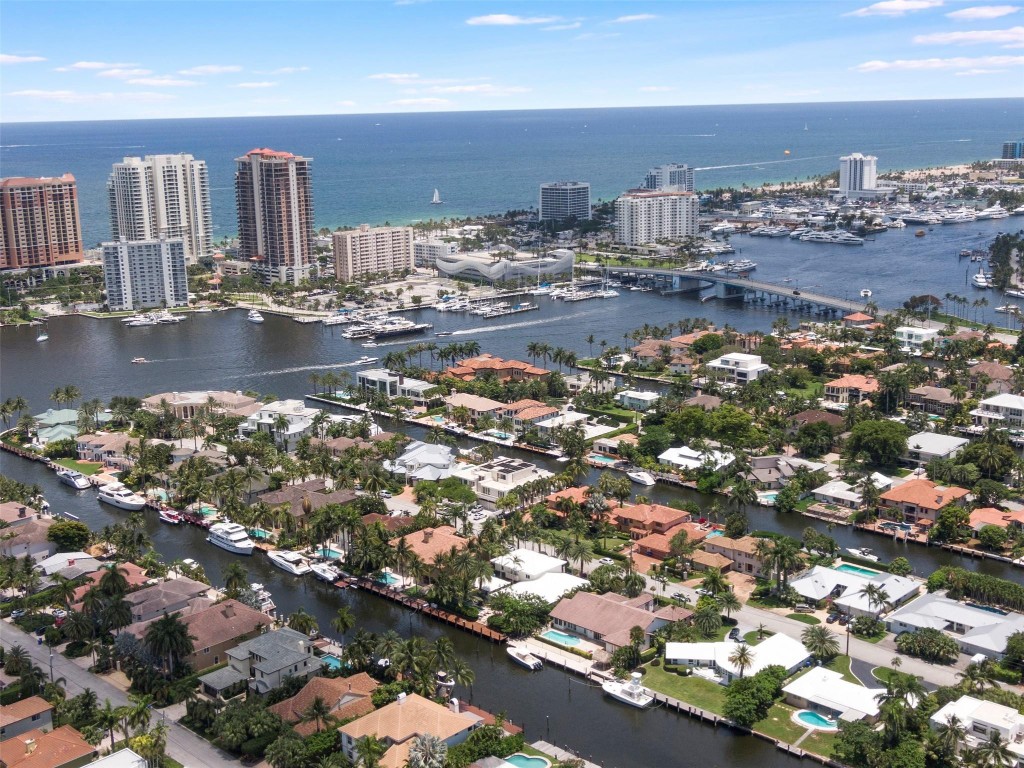 Las Olas Isles - Residential