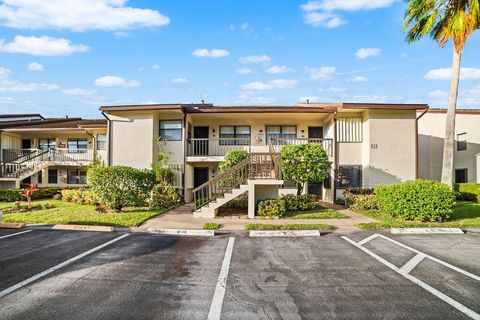 A home in Lake Worth