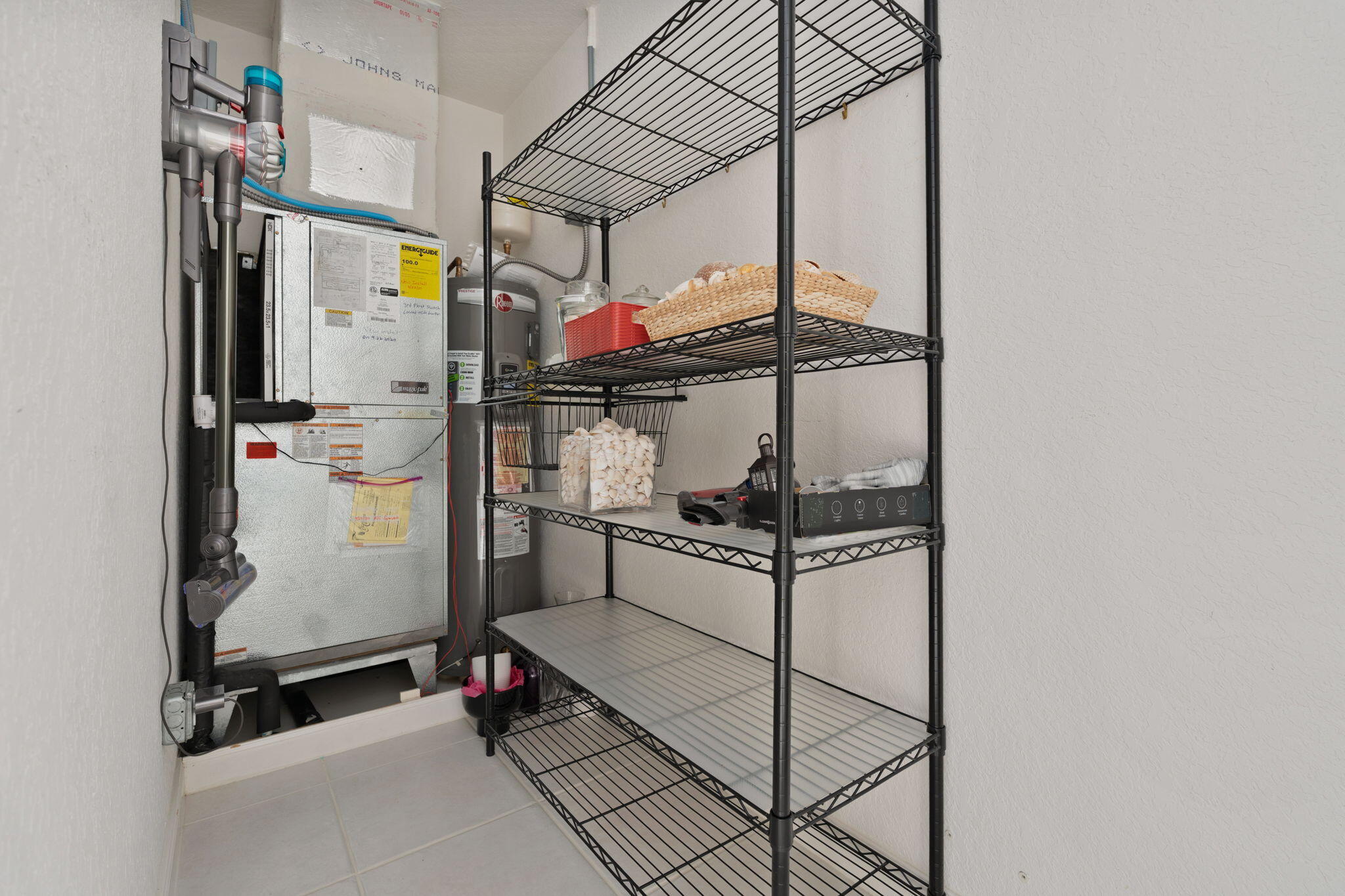 HARBOUR ISLE AT HUTCHINSON ISLAND EAST, A CONDOMIN - Residential