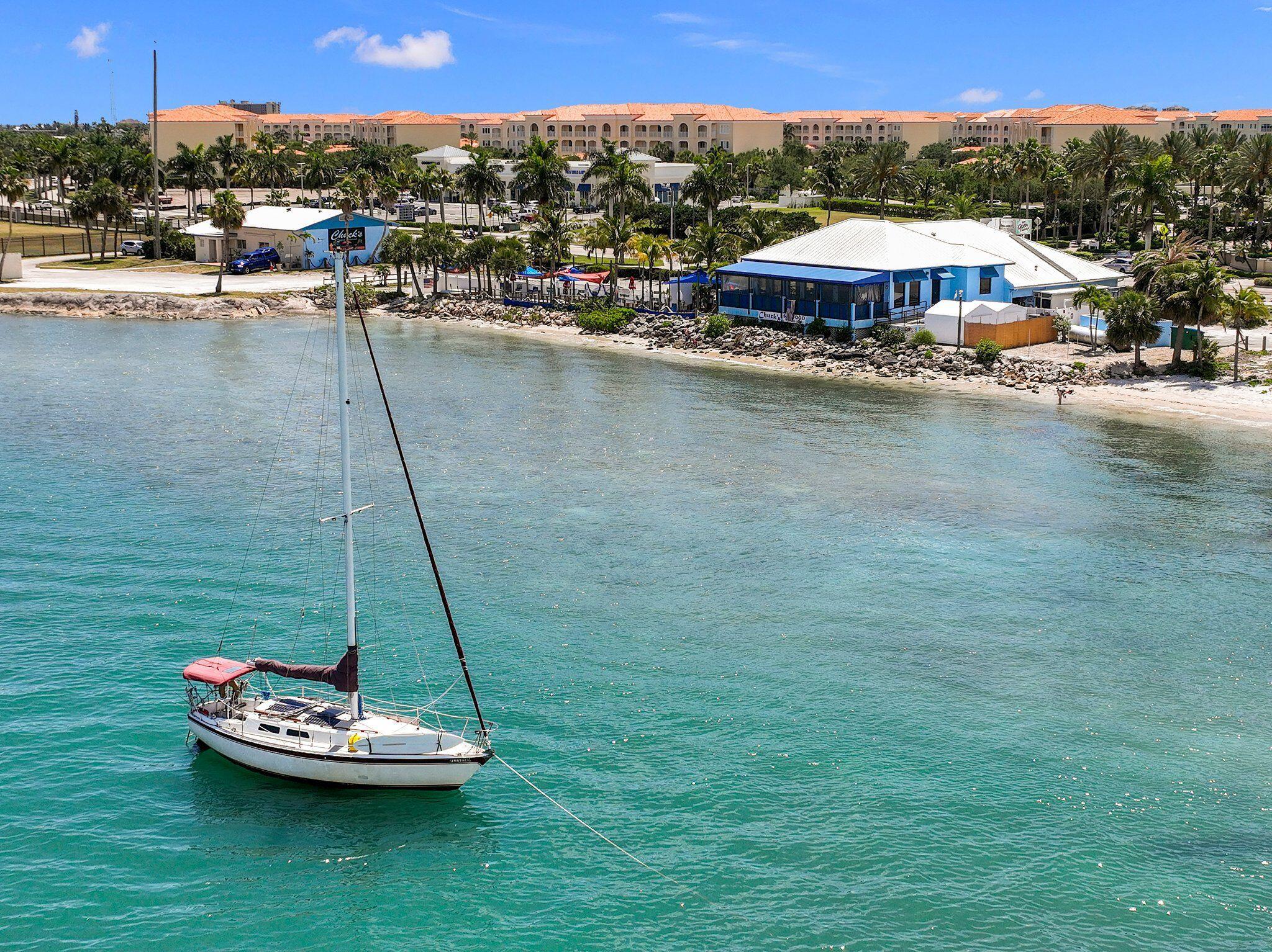 HARBOUR ISLE AT HUTCHINSO - Residential