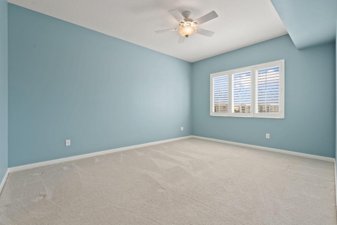 HARBOUR ISLE AT HUTCHINSON ISLAND EAST, A CONDOMIN - Residential