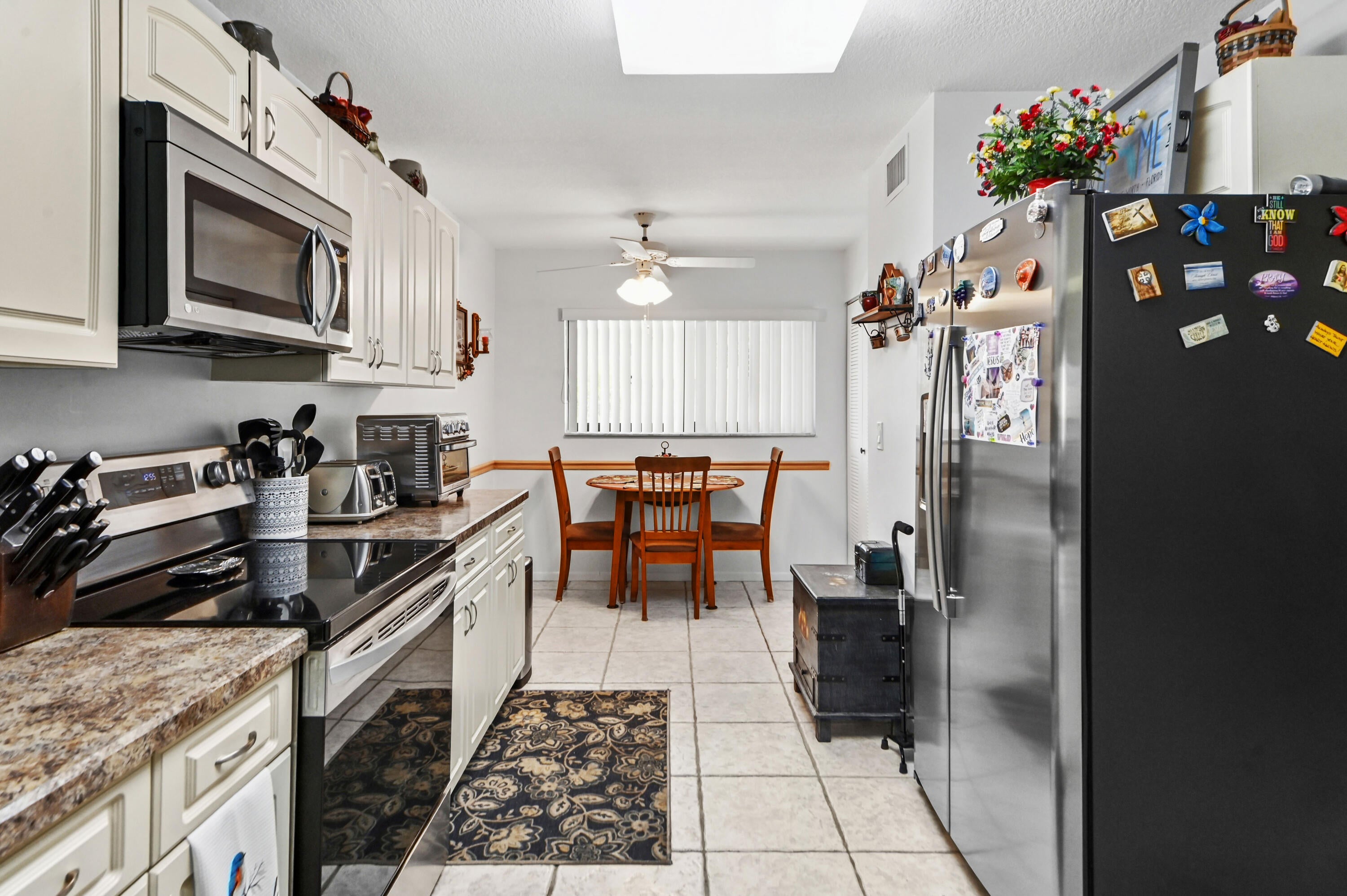 Properties 4725 LUCERNE LAKES Boulevard E 202