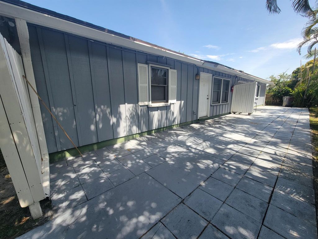 Photo of 9285 Green Meadows Way, Palm Beach Gardens, FL 33418 (MLS # R11095668)