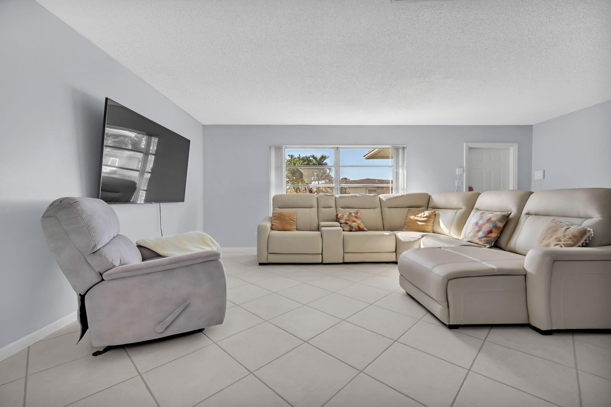 PARADISE GARDENS SEC 3 - Residential