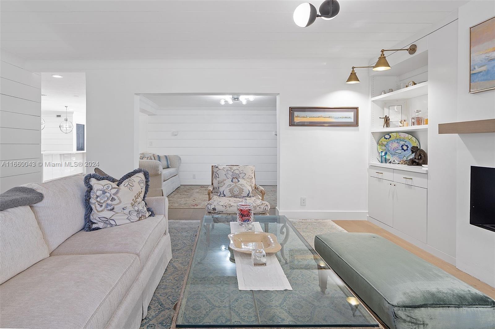 CAMINO GARDENS SEC 1 - Residential