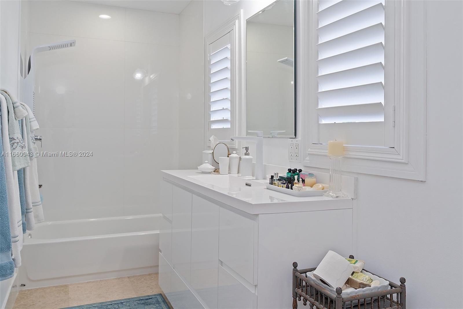 CAMINO GARDENS SEC 1 - Residential