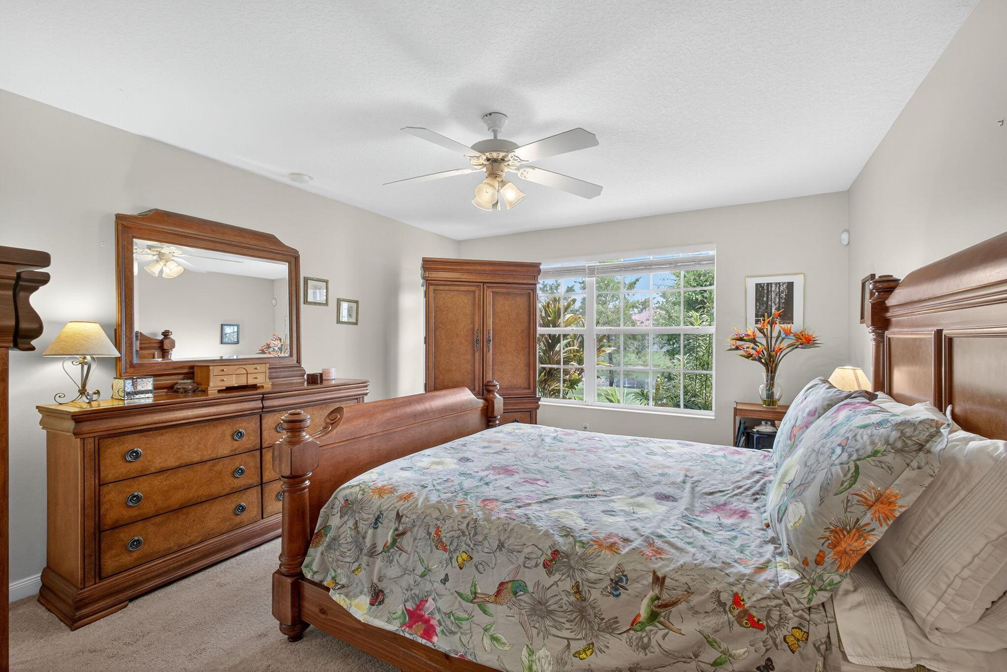 Wellington, Florida 33414, United States, 2 Bedrooms Bedrooms, ,2 BathroomsBathrooms,Residential,Pending,207891