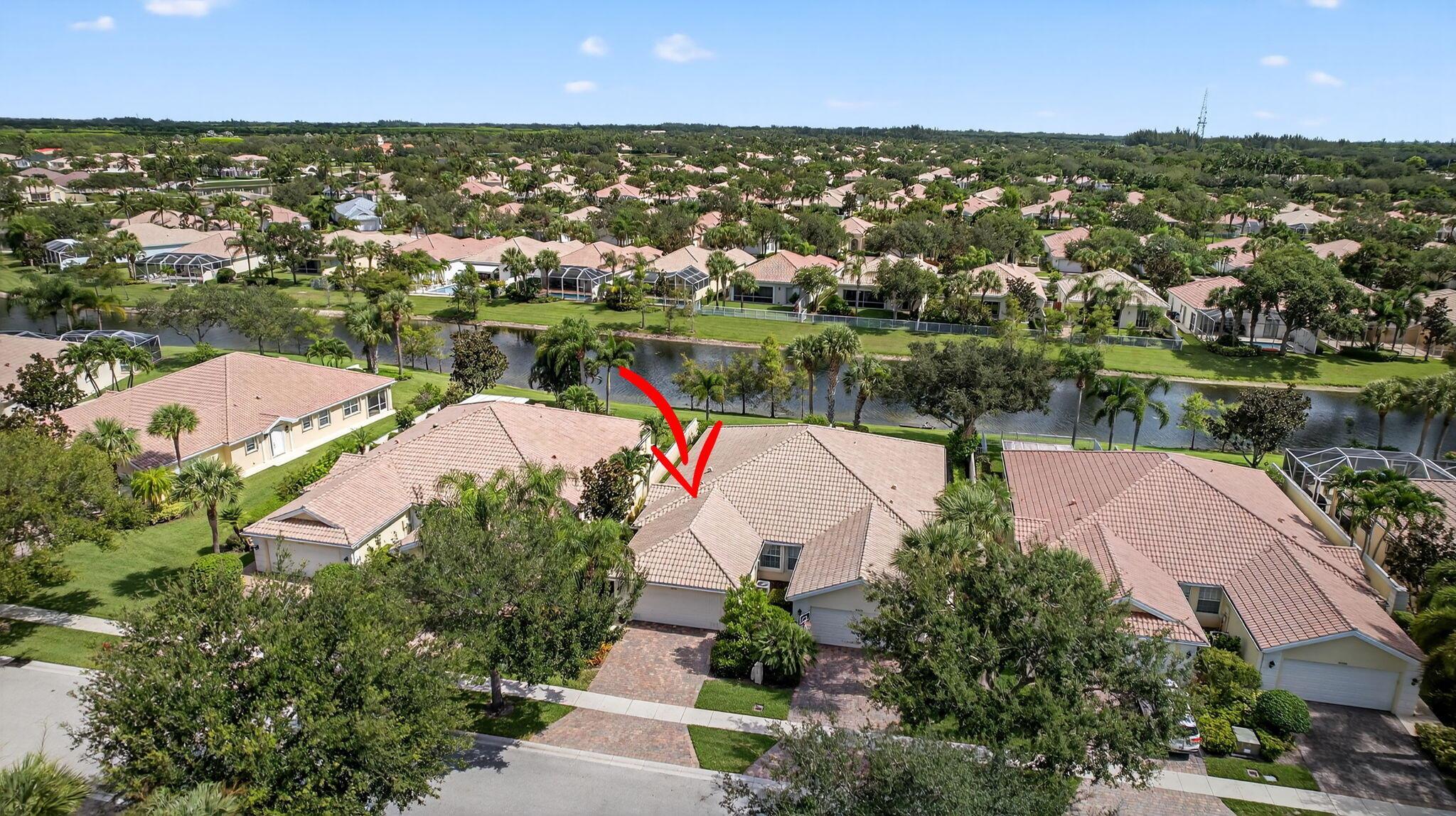 Wellington, Florida 33414, United States, 2 Bedrooms Bedrooms, ,2 BathroomsBathrooms,Residential,Pending,207891