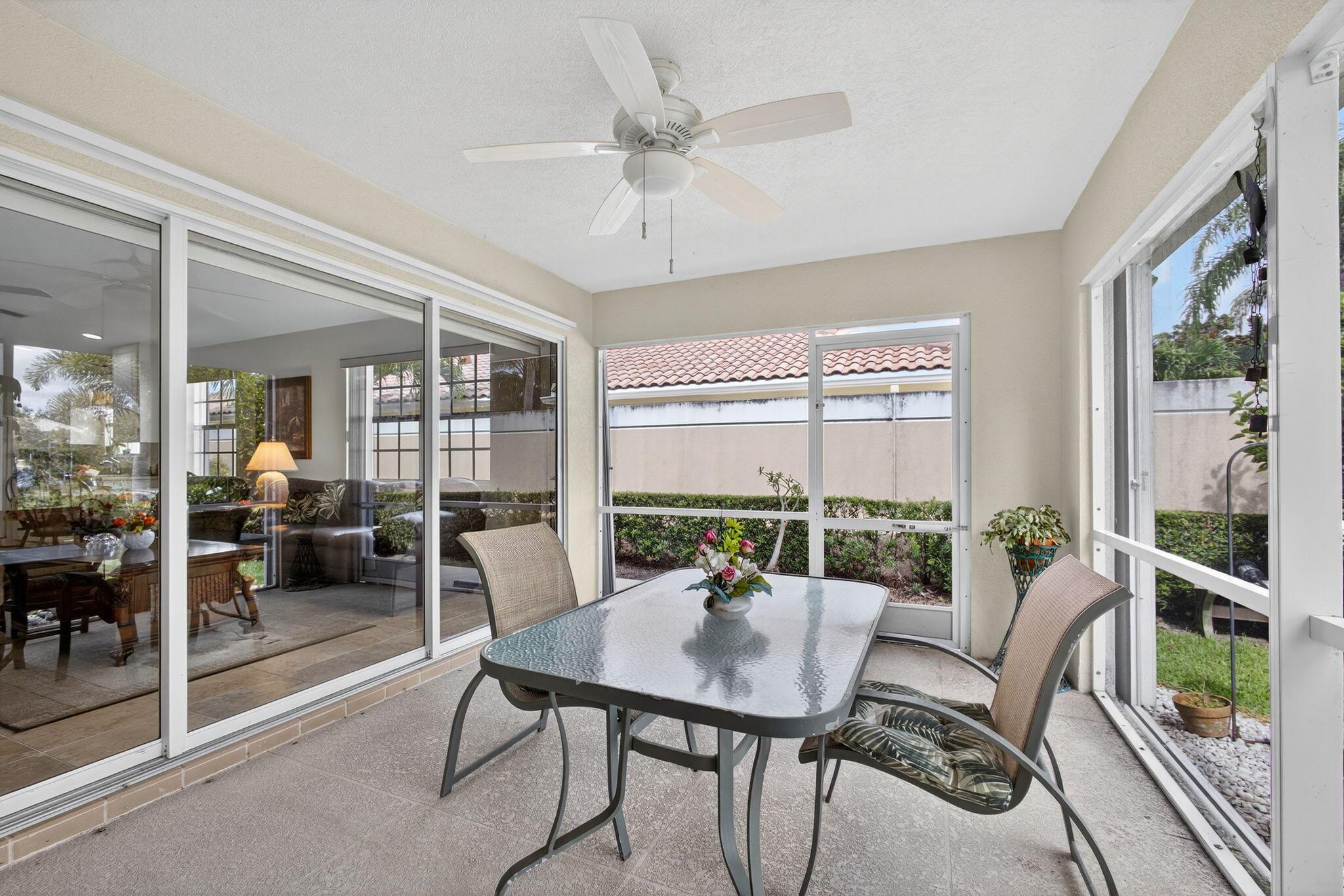 Wellington, Florida 33414, United States, 2 Bedrooms Bedrooms, ,2 BathroomsBathrooms,Residential,Pending,207891