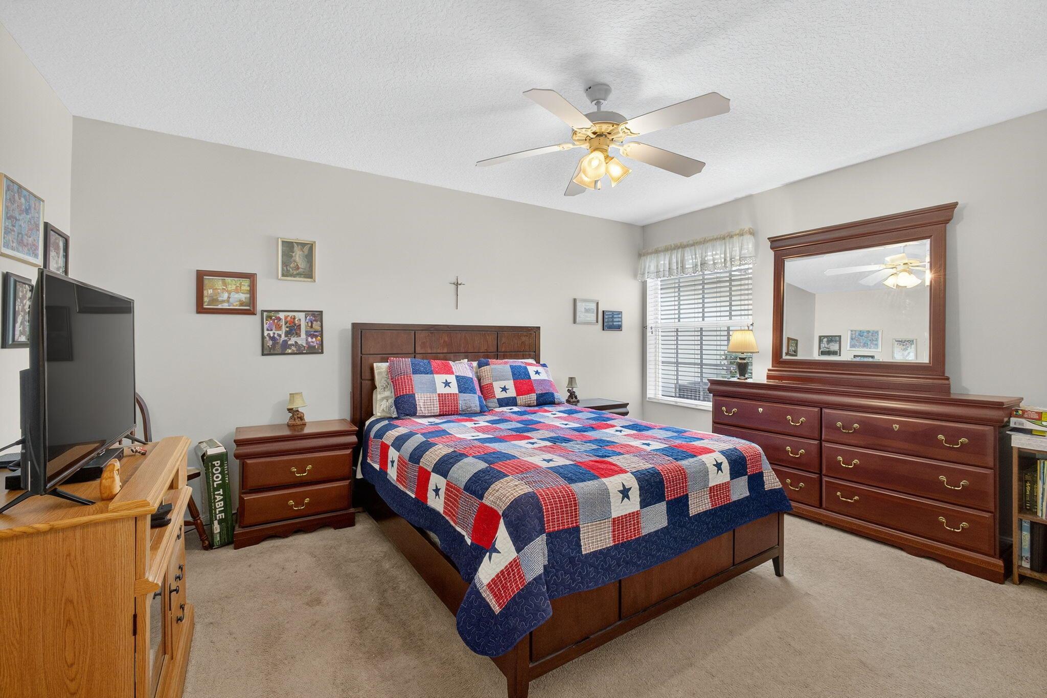 Wellington, Florida 33414, United States, 2 Bedrooms Bedrooms, ,2 BathroomsBathrooms,Residential,Pending,207891