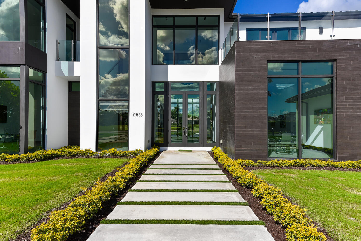 CYPRESS ISLAND OF PALM BE - Residential