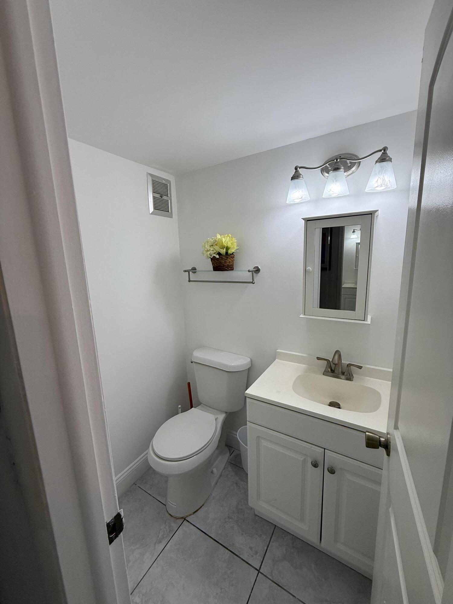 CAMBRIDGE A THRU I CONDOS - Residential Lease