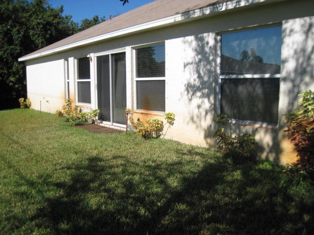 PORT ST LUCIE SECTION  22 - Residential Lease