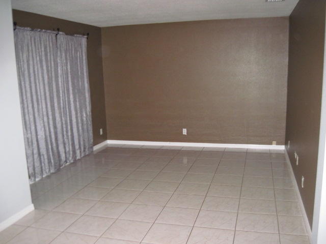 PORT ST LUCIE SECTION  22 - Residential Lease