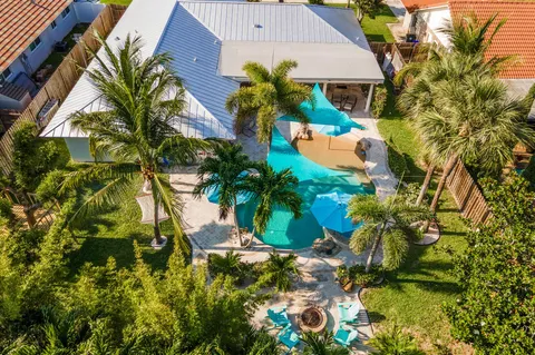1560 SW 16th Street, Boca Raton, FL MLS: R11089861