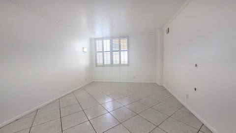 Tiny photo for 105 Lake Emerald Drive #810, Oakland Park, FL 33309 (MLS # B26067310)