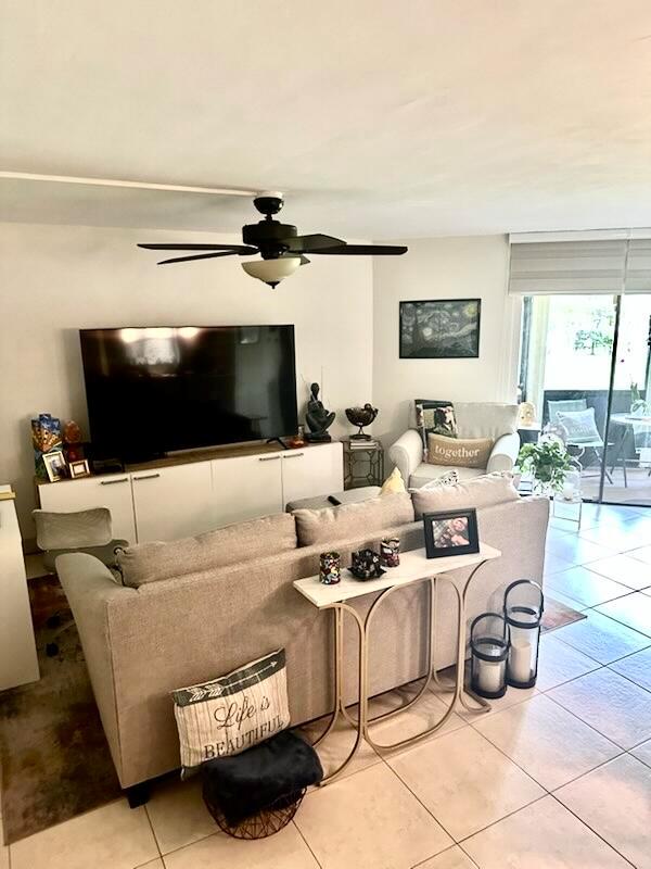 6655 W Broward Boulevard 108
