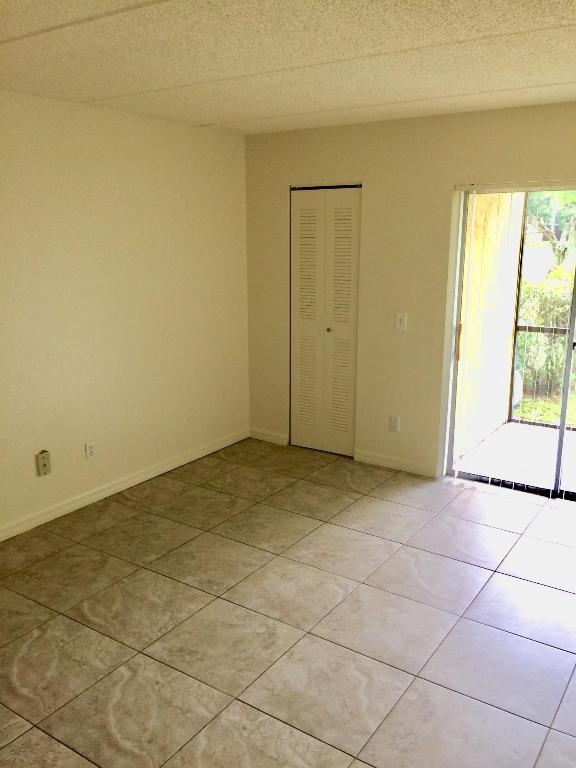 MEADOWS ON THE GREEN CONDO - Residential