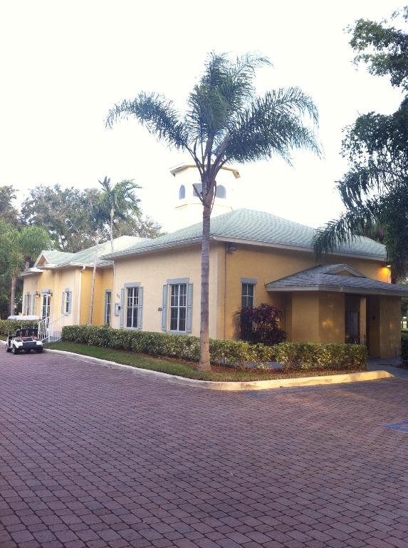 MEADOWS ON THE GREEN CONDO - Residential