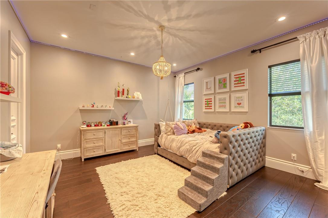 HOLMBERG AND MCKEES SUB - Residential