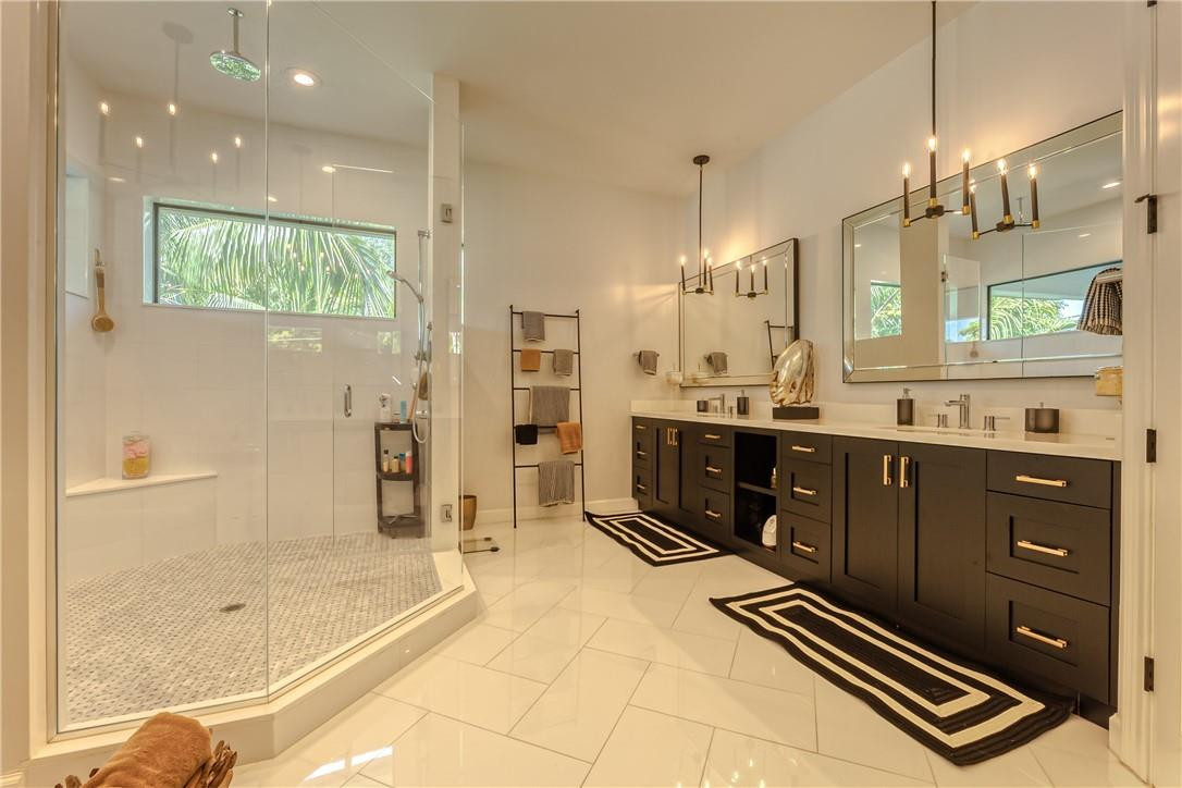 HOLMBERG AND MCKEES SUB - Residential