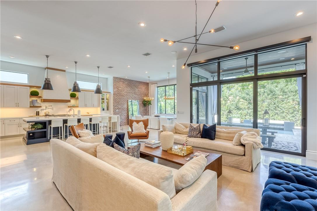 HOLMBERG AND MCKEES SUB - Residential